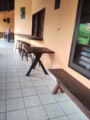 Outdoor dining - Casa d' amar (Paripueira)