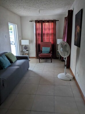 TV - 2-bedroom apartment in peaceful Barbados with cool AC (Barbados)