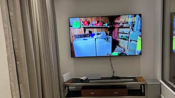 Luksushuoneisto, 2 makuuhuonetta, lemmikit sallittu, näköala pihalle | Oleskelualue