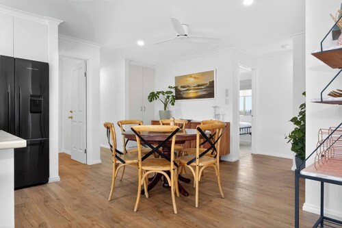 Seacliff Haus Walk to Beach Jetty and Local Dining