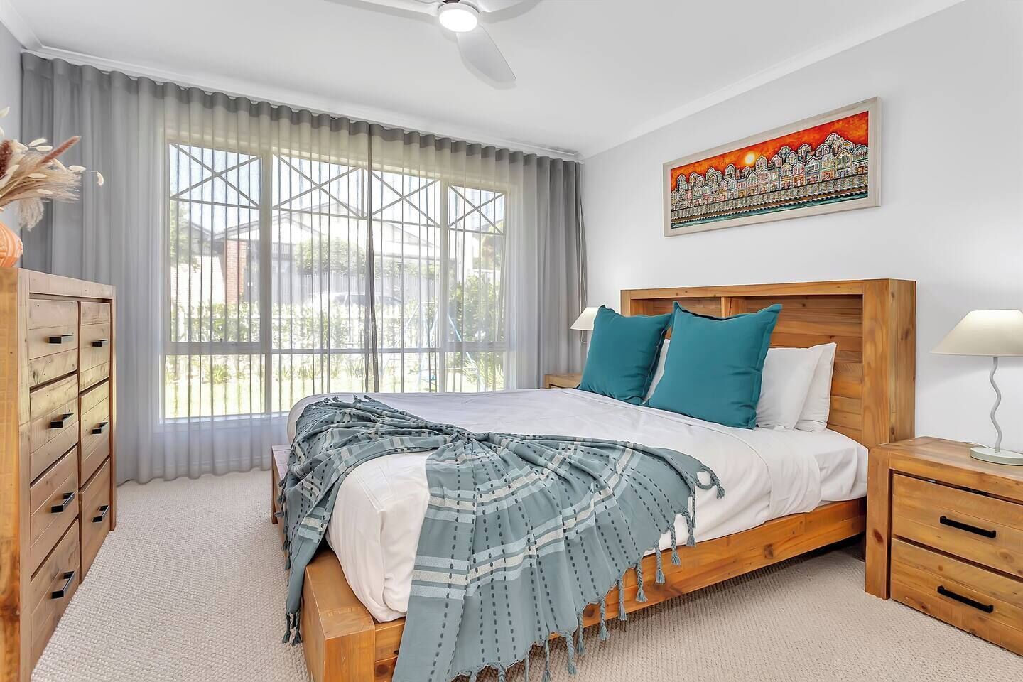 Desk, iron/ironing board, travel cot, WiFi