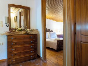 Iron/ironing board, WiFi, bed sheets - Traditional forest villa with big terrace and a spacious yard near Sani beach (chalkidiki)
