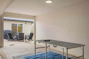 Terrace/patio - Soorya Main House Central 3BD 2BA (Tucson)