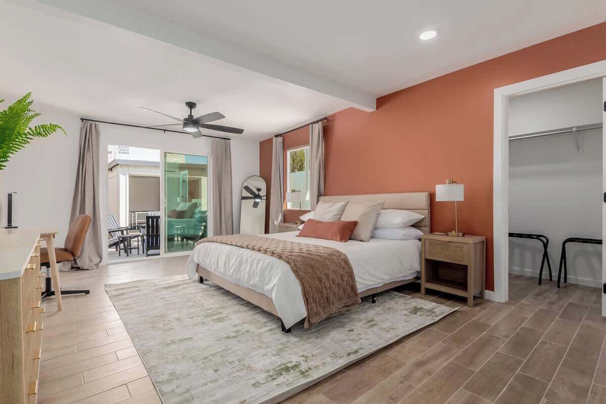 Iron/ironing board, travel cot, WiFi, bed sheets