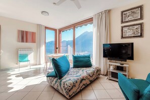 TV - Window on Lake Como - Argegno (Argegno)