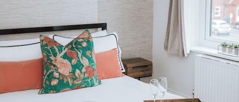 熨斗/熨衫板、上網、床單