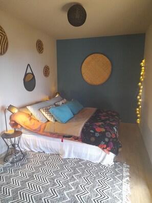 3 bedrooms, iron/ironing board, WiFi, bed sheets - House with a view! ideal for relaxing (Vingrau)