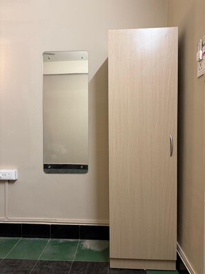 Deluxe Single Room | Interior - Restel Guest House (Guwahati)