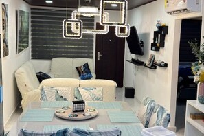 Dining - Las Palmeras - Your ideal beach retreat in Nueva Gorgona (Panamá)