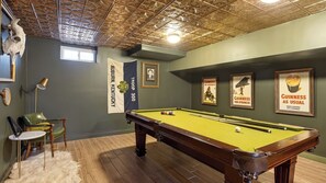 House (4 Bedrooms) | Interior - Historic Franklin Retreat Game Room Covered Patio Easy Downtown Access The Carolyn House by Avantstay (Franklin)