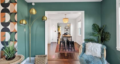 Historic Franklin Retreat Game Room Covered Patio Easy Downtown Access The Carolyn House by Avantstay