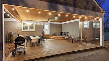 House (4 Bedrooms) | Front of property