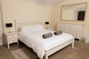 Strykejern/-brett, wi-fi (inkludert) og sengetøy