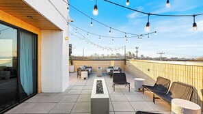 Apartment (2 Bedrooms) | Interior - Creative Nashville Apartment + Rooftop Firepit + Gym + Easy Downtown Access Hermitage House by Avantstay (Nashville)