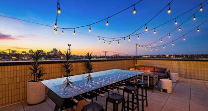 Creative Nashville Apartment + Rooftop Firepit + Gym + Easy Downtown Access Hermitage House by Avantstay