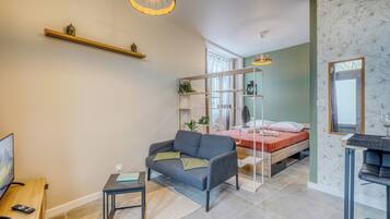 1 bedroom, iron/ironing board, WiFi, bed sheets