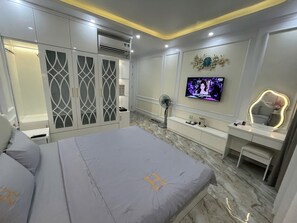 3 dormitorios, Internet, ropa de cama