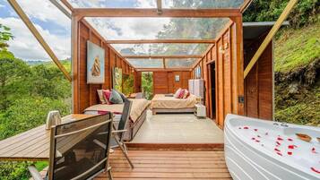 Chalet Deluxe, vistas al jardín | Camas supletorias y ropa de cama