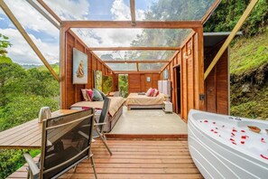 Chalet Deluxe, vistas al jardín | Camas supletorias y ropa de cama