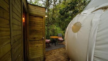 Design-telt - udsigt til flod | Terrasse/gårdhave