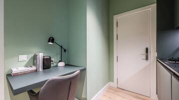 Deluxe Apartment | Interior