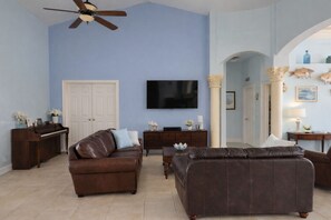 Living area - Closest Home to South Beach on Marco Island (Marco Island)