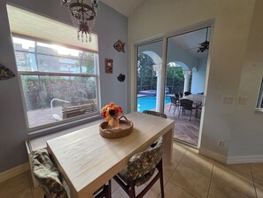 Dining - Closest Home to South Beach on Marco Island (Marco Island)