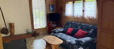 Fernseher, Tischtennisplatte