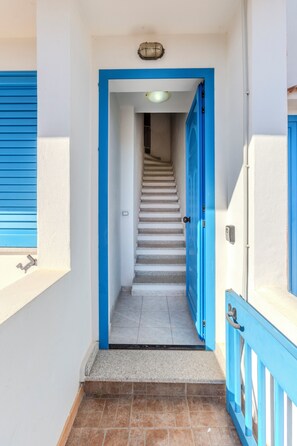 Exterior detail - Sottotorre Home: 8 min walk to the beach (Calasetta)