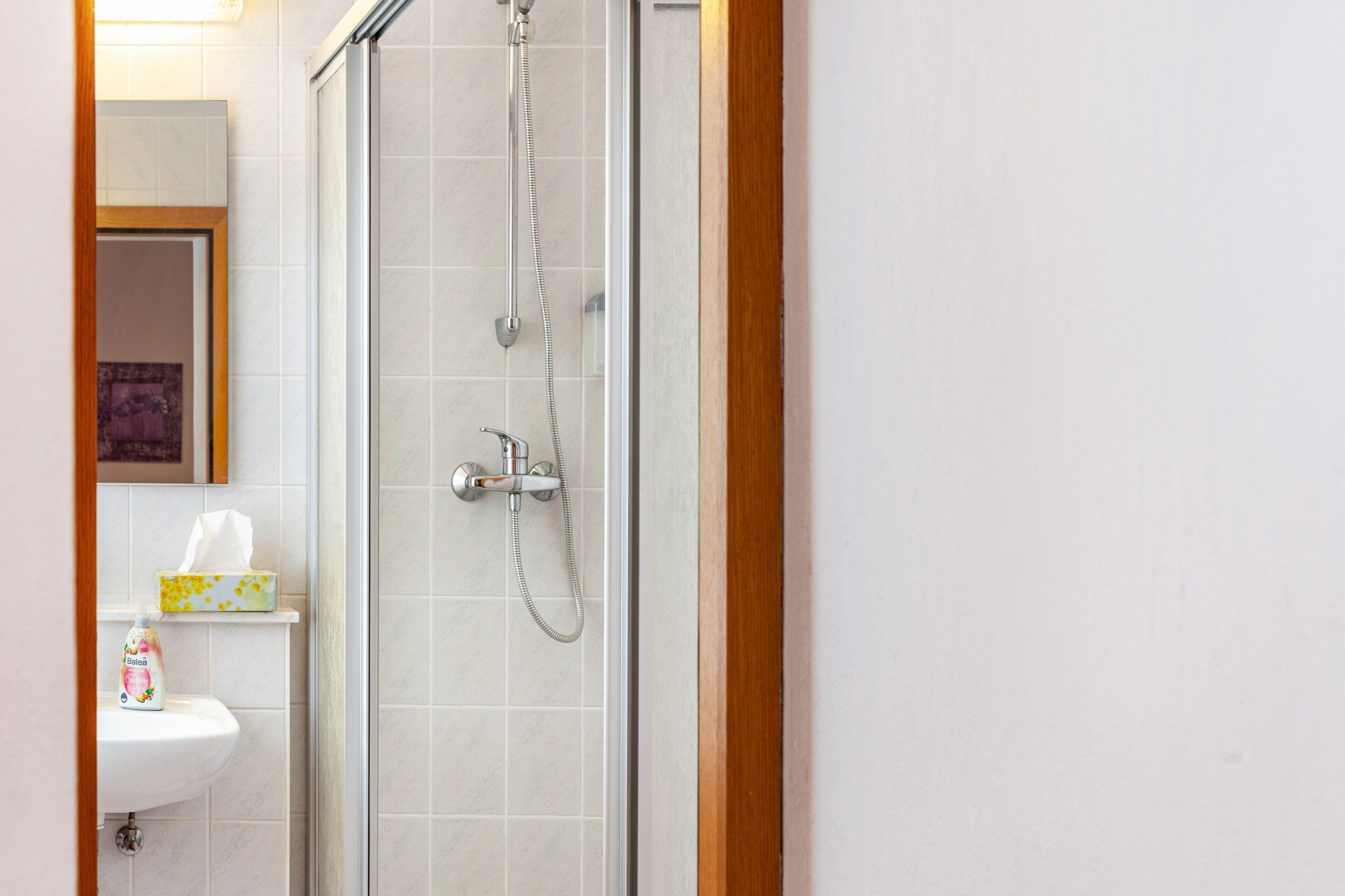 Douche, serviettes fournies