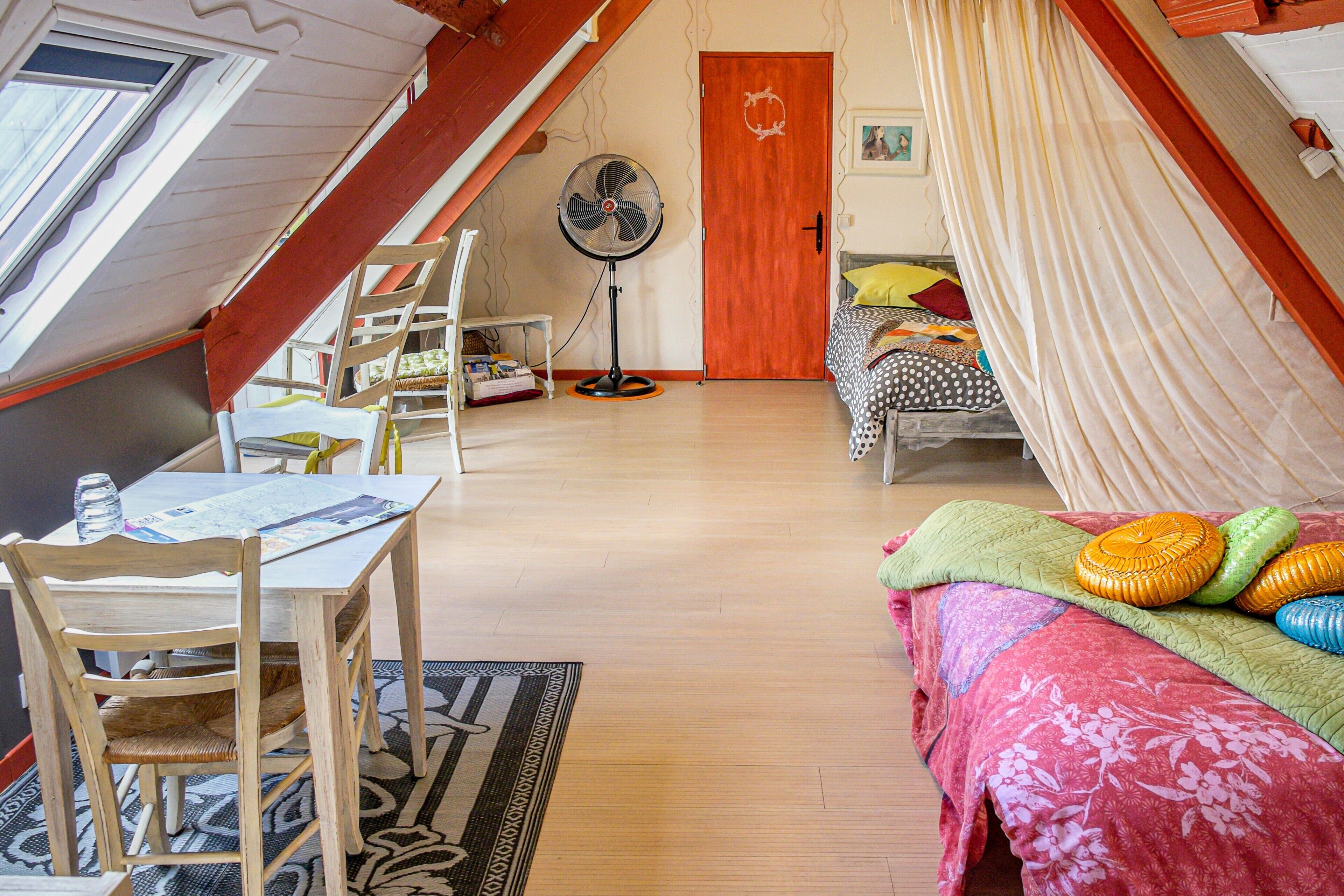 1 chambre, Wi-Fi, draps fournis