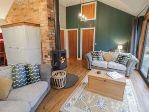 Living area - Otter's Rest (Droitwich)