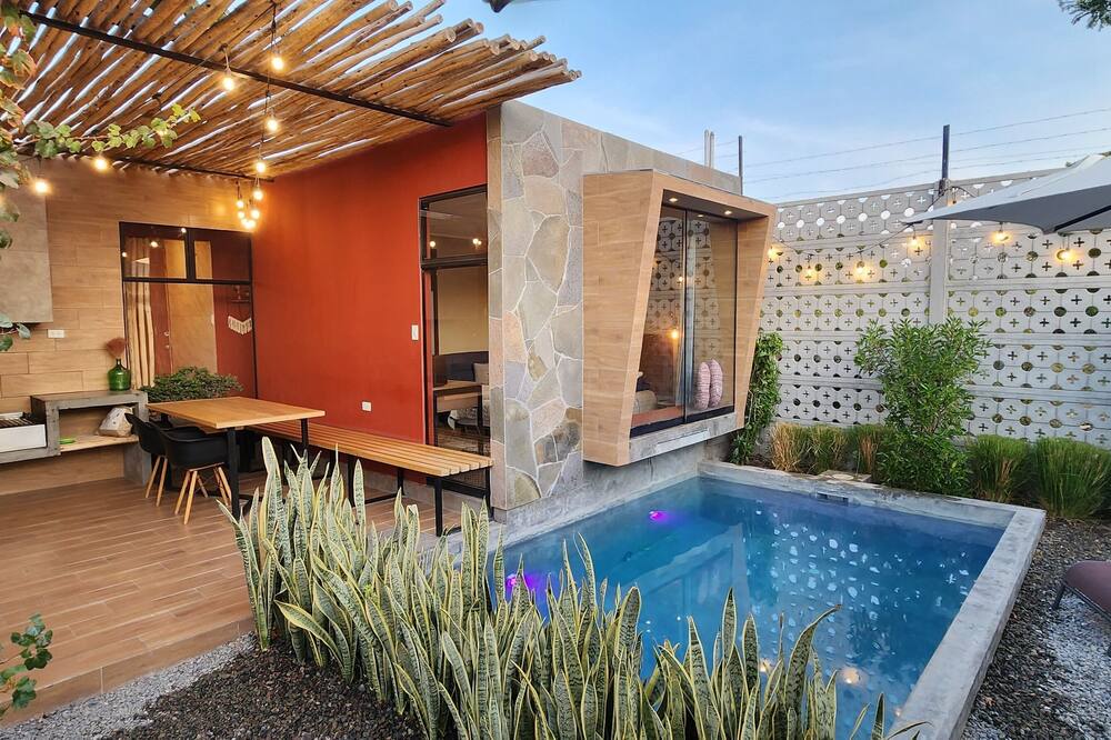 Casa La Terracota by Wynwood House
