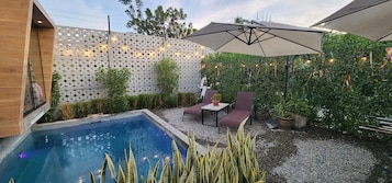House | Pool | Outdoor pool