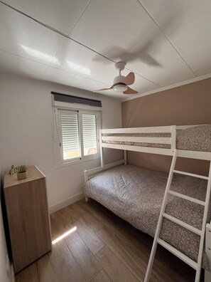 2 habitaciones, internet y ropa de cama