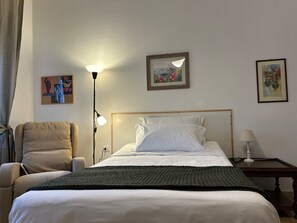 3 soverom, strykejern/-brett, wi-fi (inkludert) og sengetøy