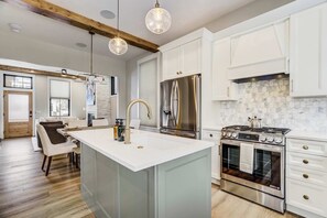 Fridge, microwave, oven, stovetop - Frontier Post! Hot Tub & Just Steps to South Main (Buena Vista)