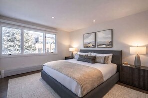 Room - New Listing! Updated 2BR, AC & Steps to Gondola (Aspen)