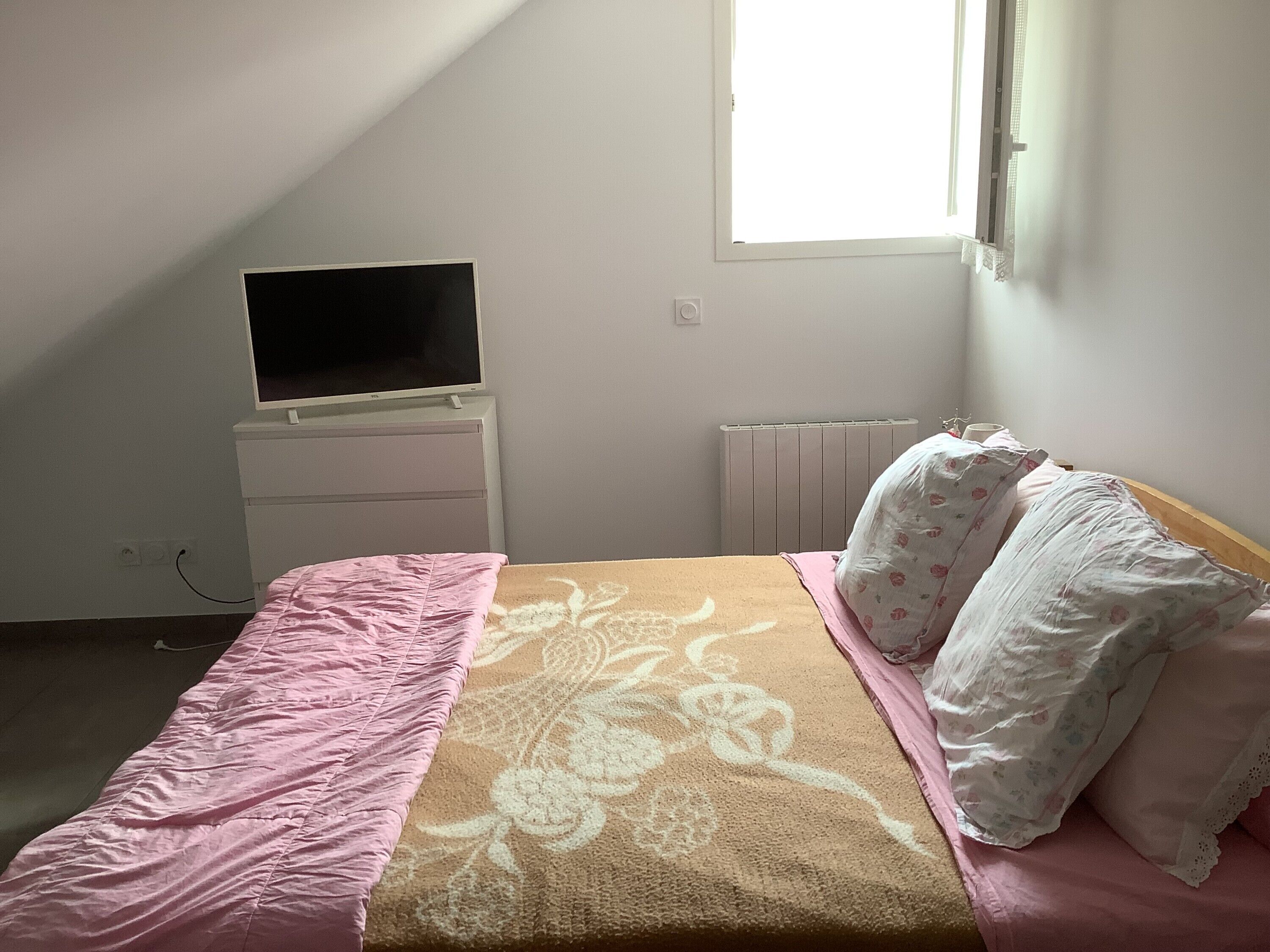 Fer et planche à repasser, Wi-Fi