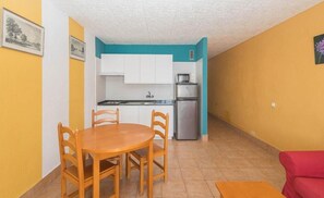 Apartment, Balkon, Gartenblick | Innenbereich