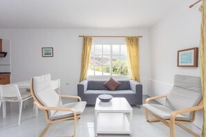 別墅, 庭院, 海景 | 起居區