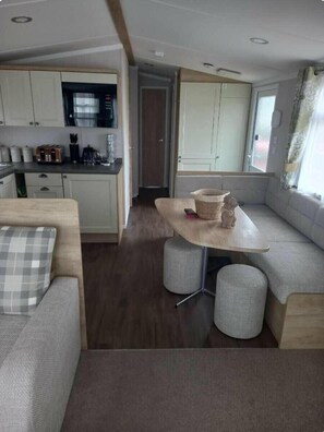 Interior - Skegness Holiday Park - Holiday Accommodation 13968 (Skegness)
