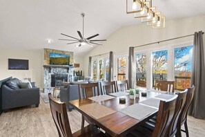 Interior - Stargazer! (Beech Mountain)
