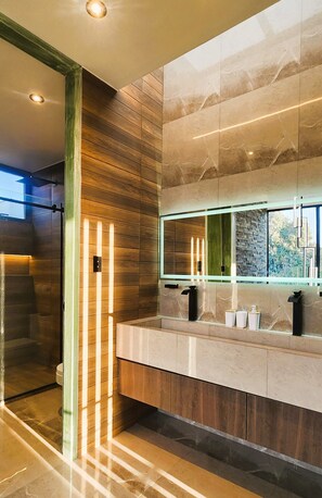 Maison Deluxe | Salle de bain