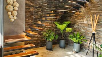 Deluxe House | Interior