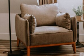 Unclassified image, 3 of 10, button - Chic Yosemite Escape: King Suite w/ Plush Comforts (Oakhurst)