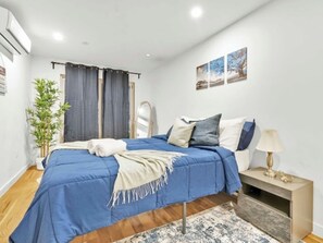 2 habitaciones, tabla de planchar con plancha y internet 