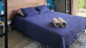 Maison, patio, vue jardin | Fer et planche Ă repasser, Wi-Fi gratuit