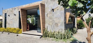 Casa, patio, vista al jardín | Exterior