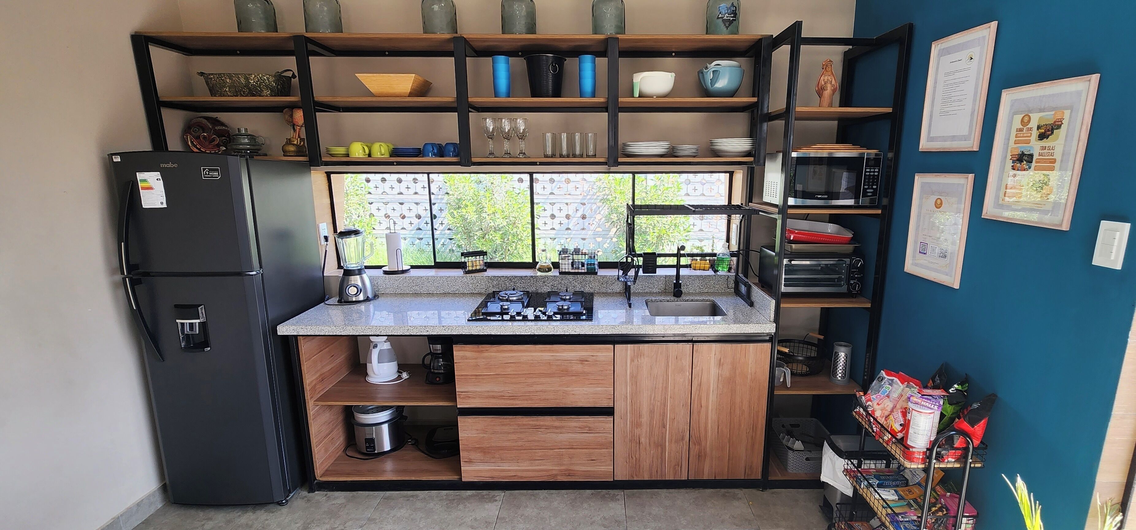 House, Patio, Garden View | Private kitchen | Fridge, microwave, stovetop, cookware/dishes/utensils